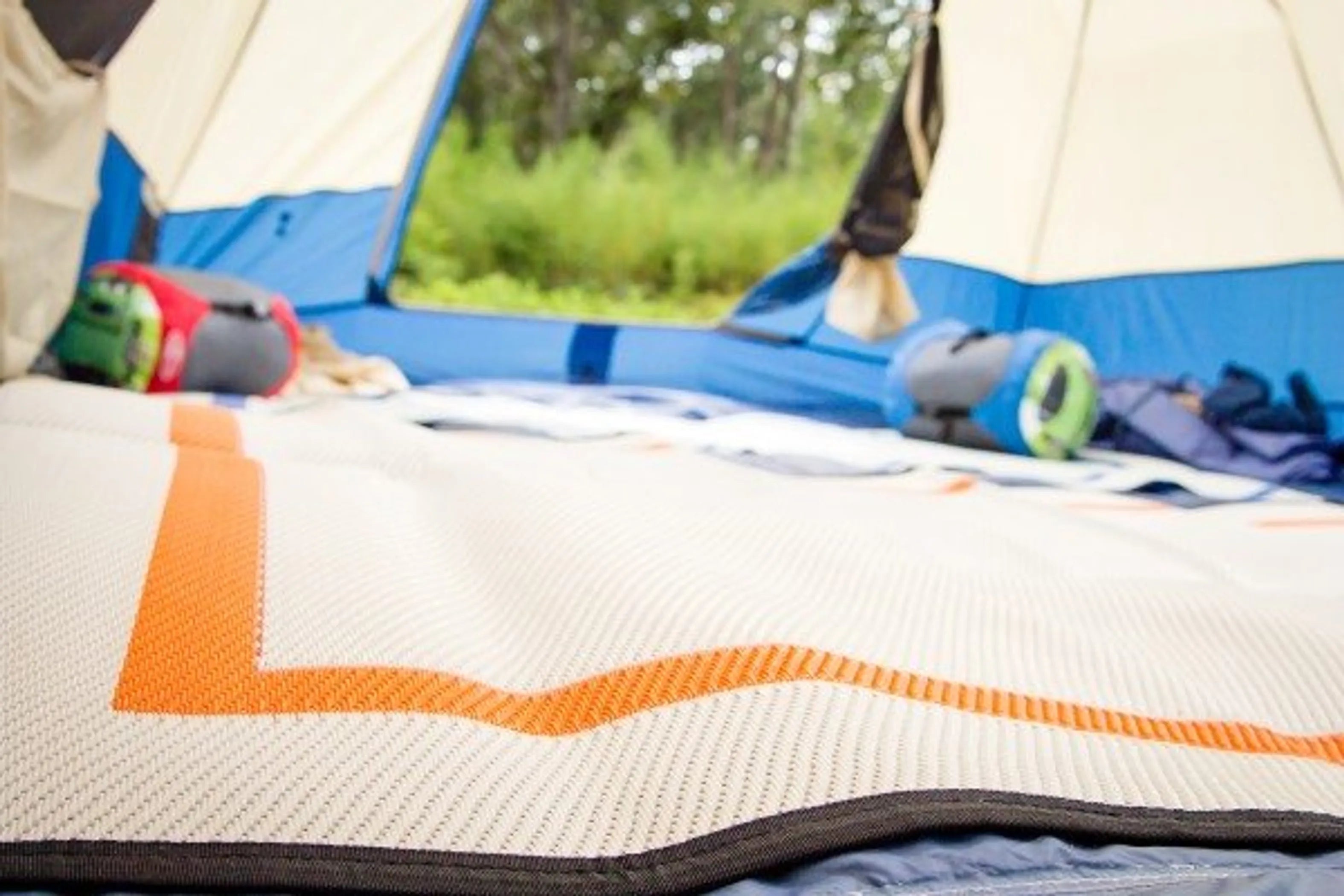 Recycled Plastic Indoor & Outdoor Rug with plastic carry bag: Sunset Orange 5' x 7'